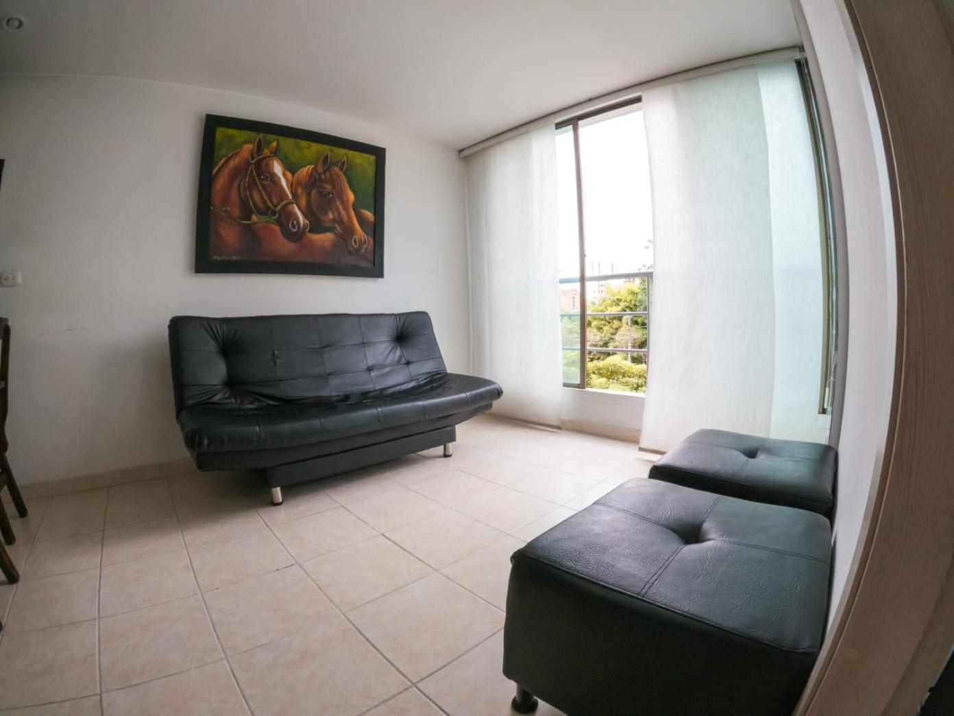Santorini Apartamentos Amoblados เปเรย์รา ภายนอก รูปภาพ