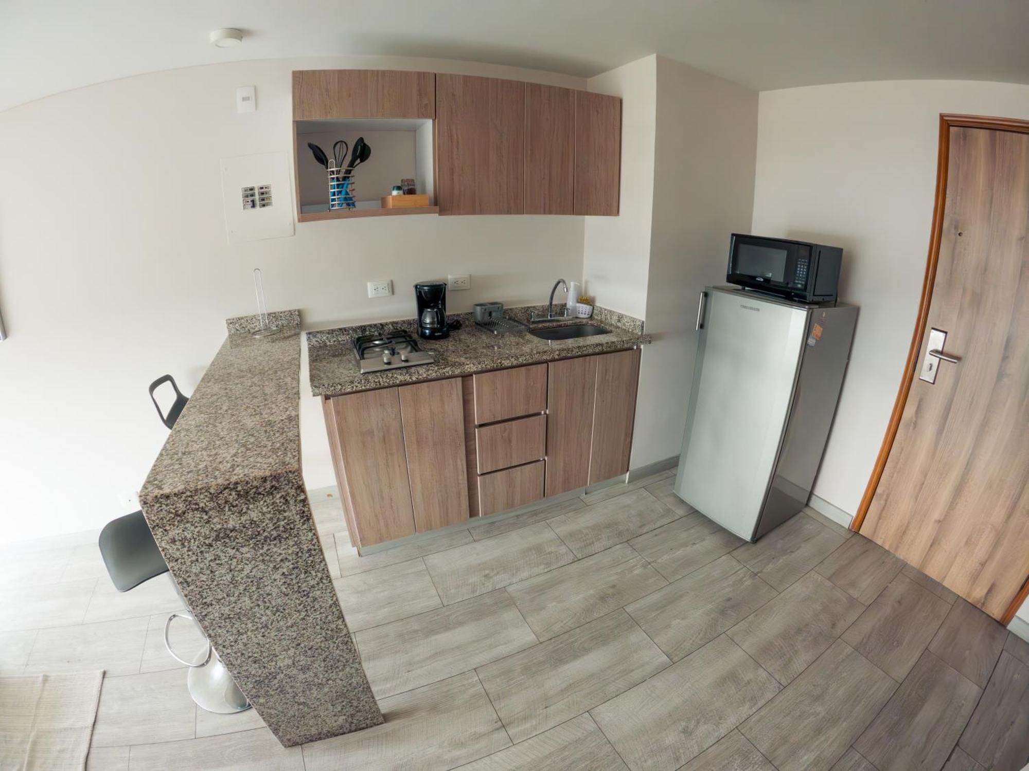 Santorini Apartamentos Amoblados เปเรย์รา ภายนอก รูปภาพ